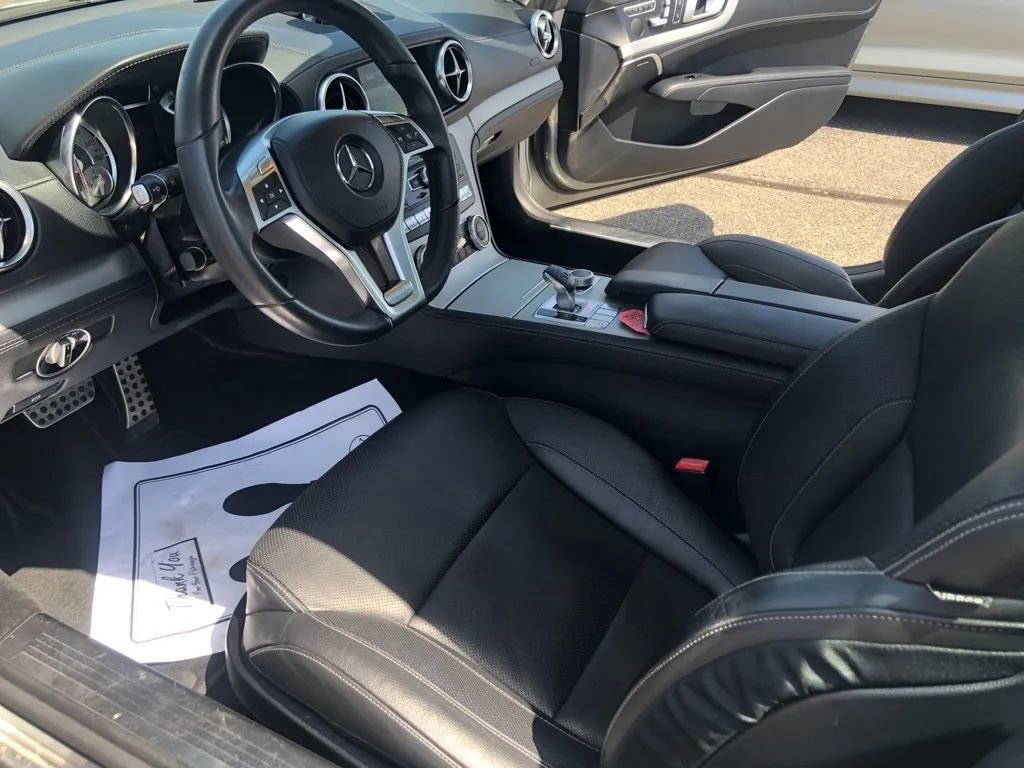 Used 2015 Mercedes-Benz SL 400 image 16