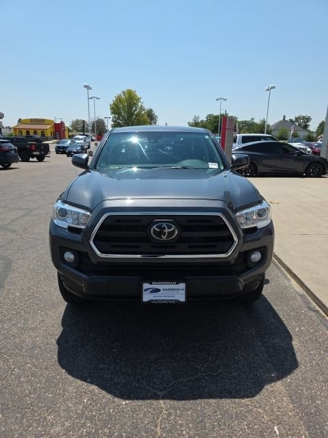 Used 2019 Toyota Tacoma SR5 AWD/4WD image 8