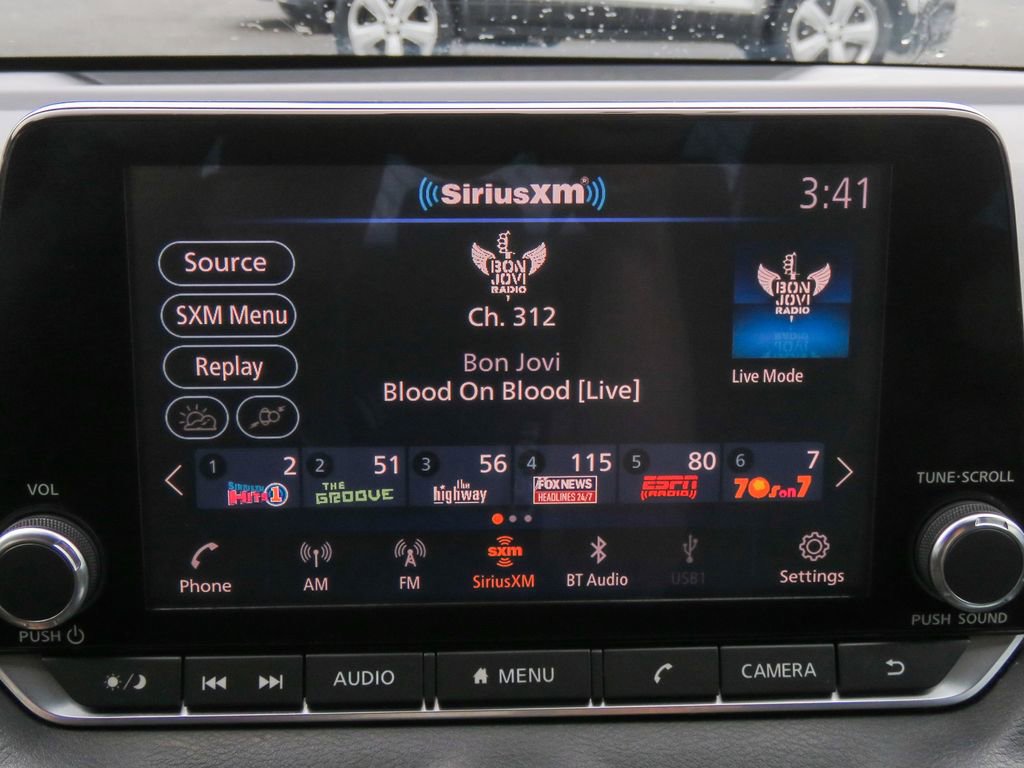 Used 2020 Nissan Sentra SV image 10