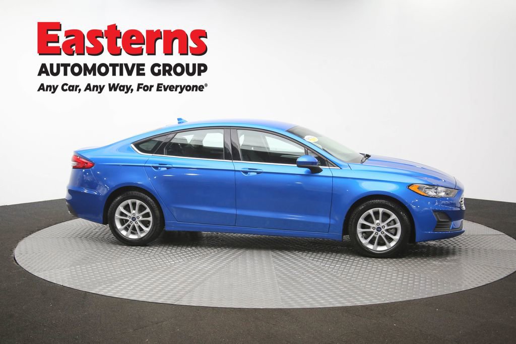 Used 2020 Ford Fusion SE FWD image 45