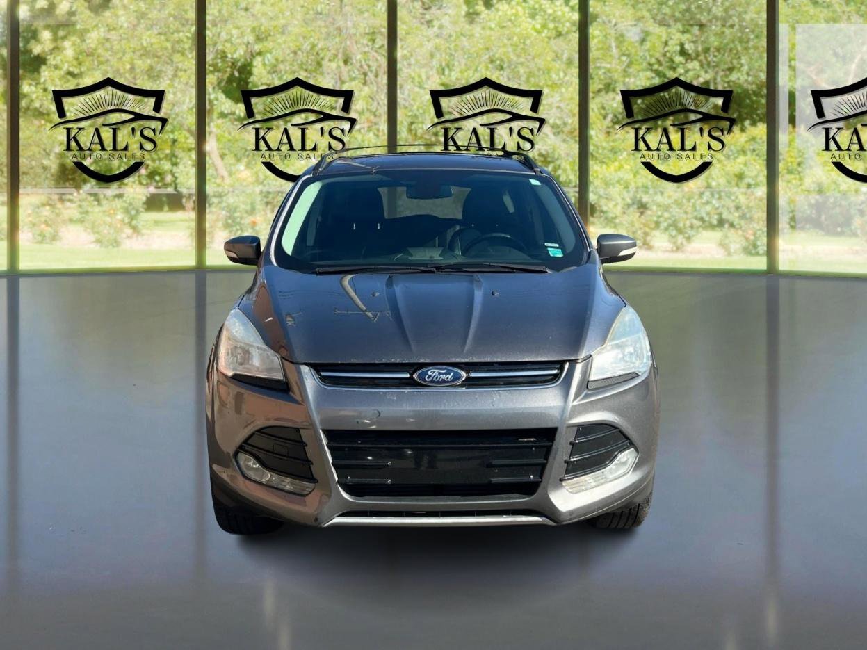 Used 2013 Ford Escape SEL image 2