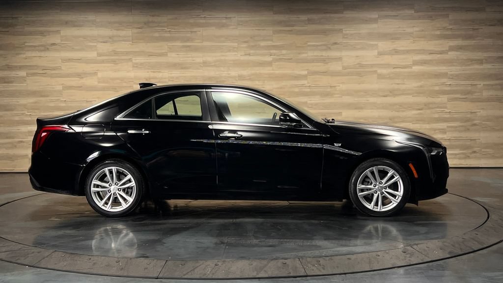 Used 2023 Cadillac CT4 Luxury w/ Cold Weather Package RWD image 21