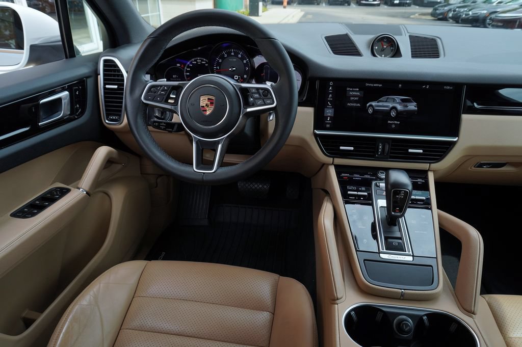 Used 2019 Porsche Cayenne AWD/4WD image 13