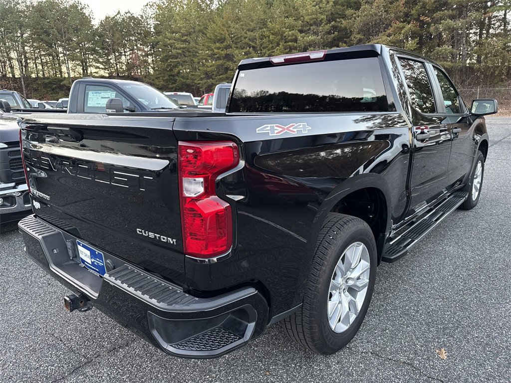 Used 2022 Chevrolet Silverado 1500 Custom image 7