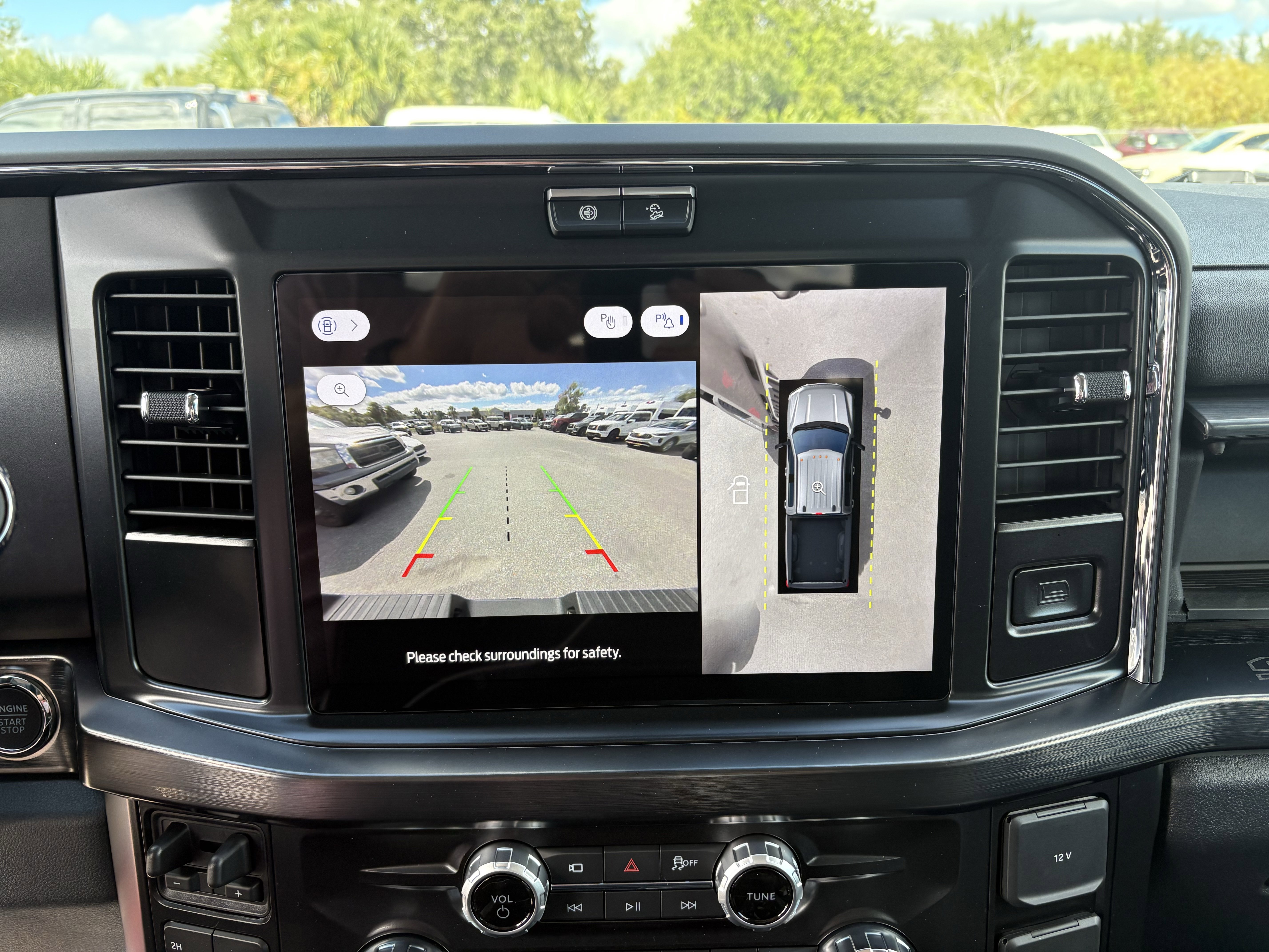 New 2026 Ford F250 Lariat image 23