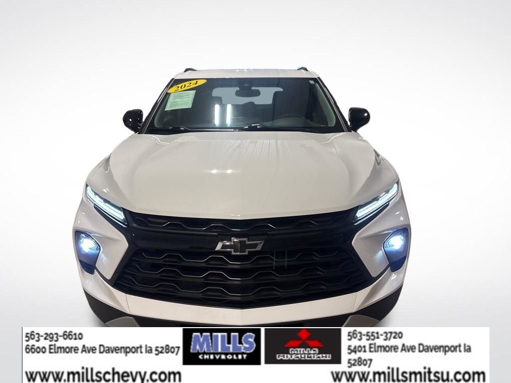 Used 2024 Chevrolet Blazer LT w/ Convenience Package image 2