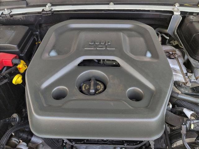 Used 2023 Jeep Wrangler Unlimited Rubicon 4xe AWD/4WD image 23
