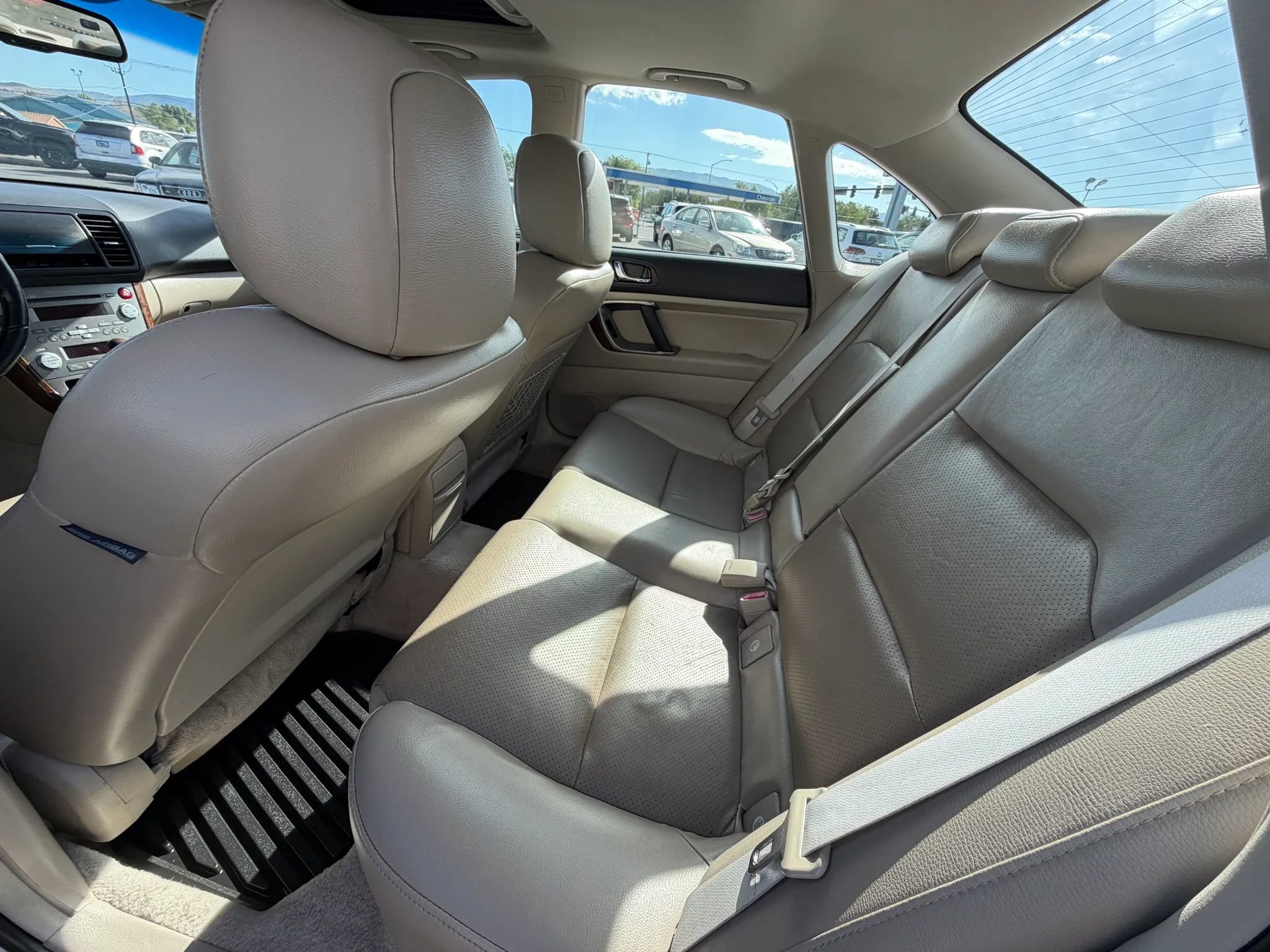 Used 2007 Subaru Outback 3.0R L.L. Bean AWD/4WD image 17