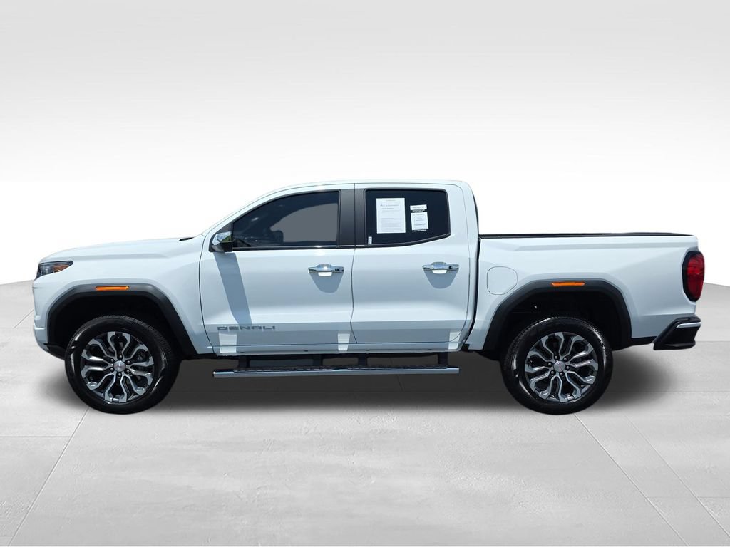 Used 2026 GMC Canyon Denali AWD/4WD image 2