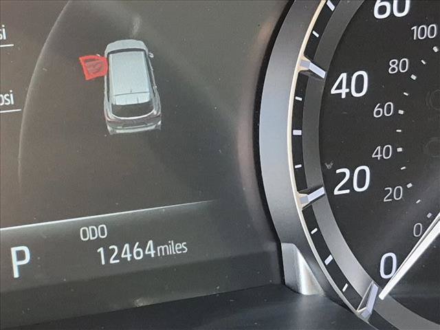 Used 2026 Toyota Highlander XLE AWD/4WD image 11
