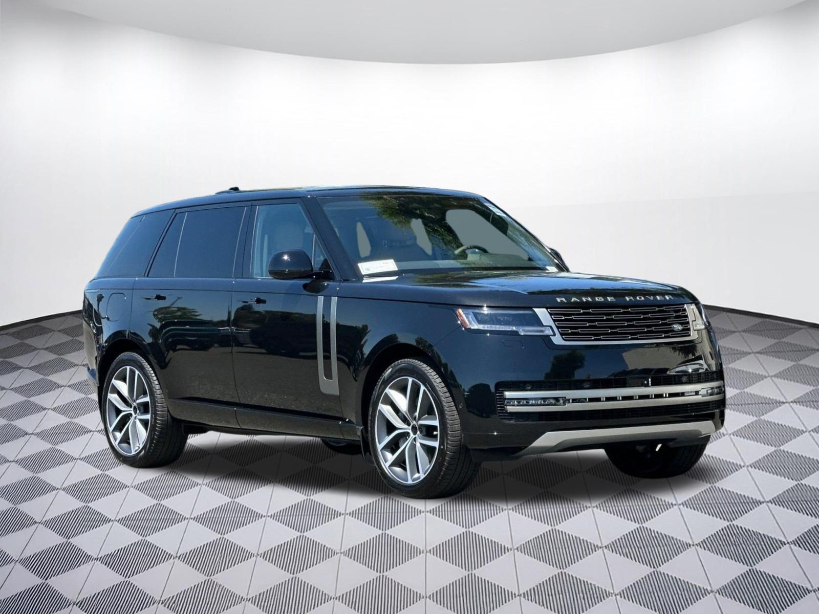 New 2026 Land Rover Range Rover Long Wheelbase SE AWD/4WD image 7