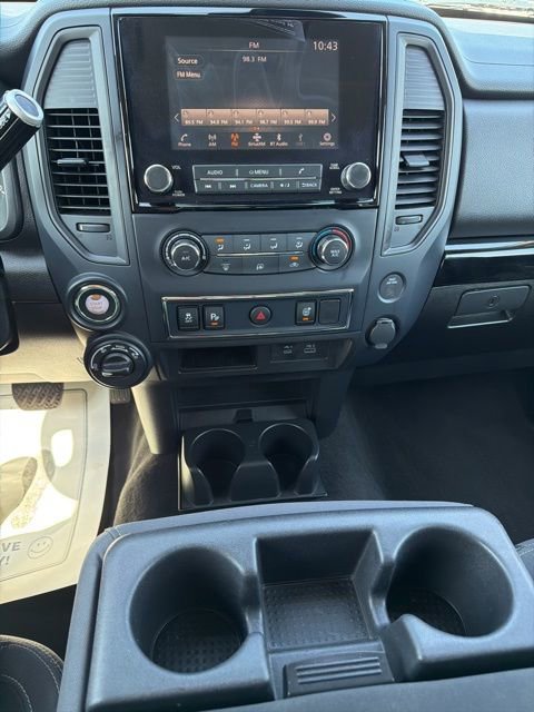 Used 2022 Nissan Titan SV image 26