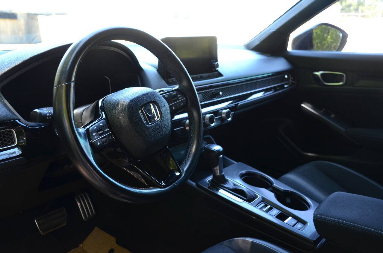 Used 2022 Honda Civic Sport image 13