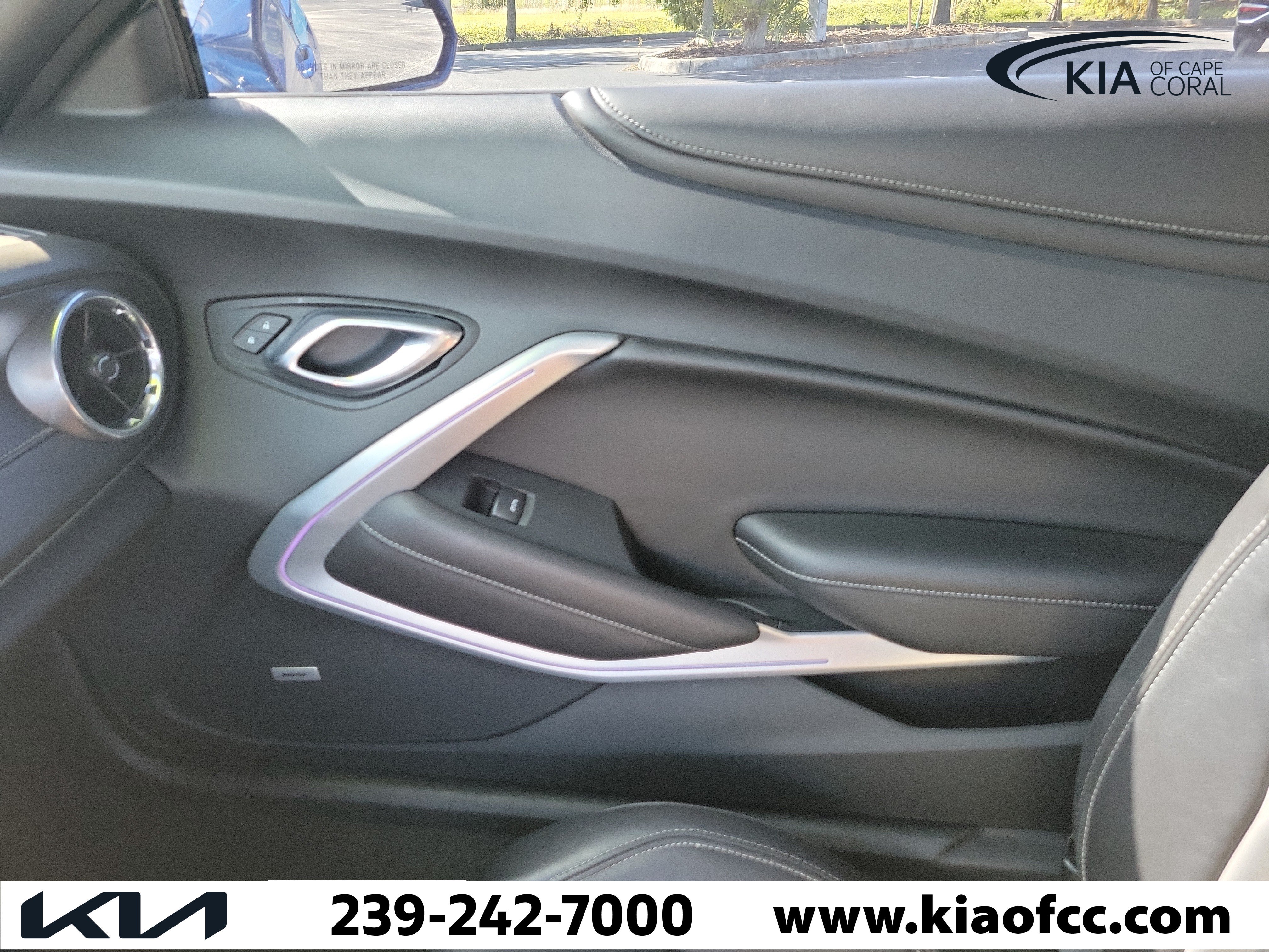 Used 2019 Chevrolet Camaro SS RWD image 27