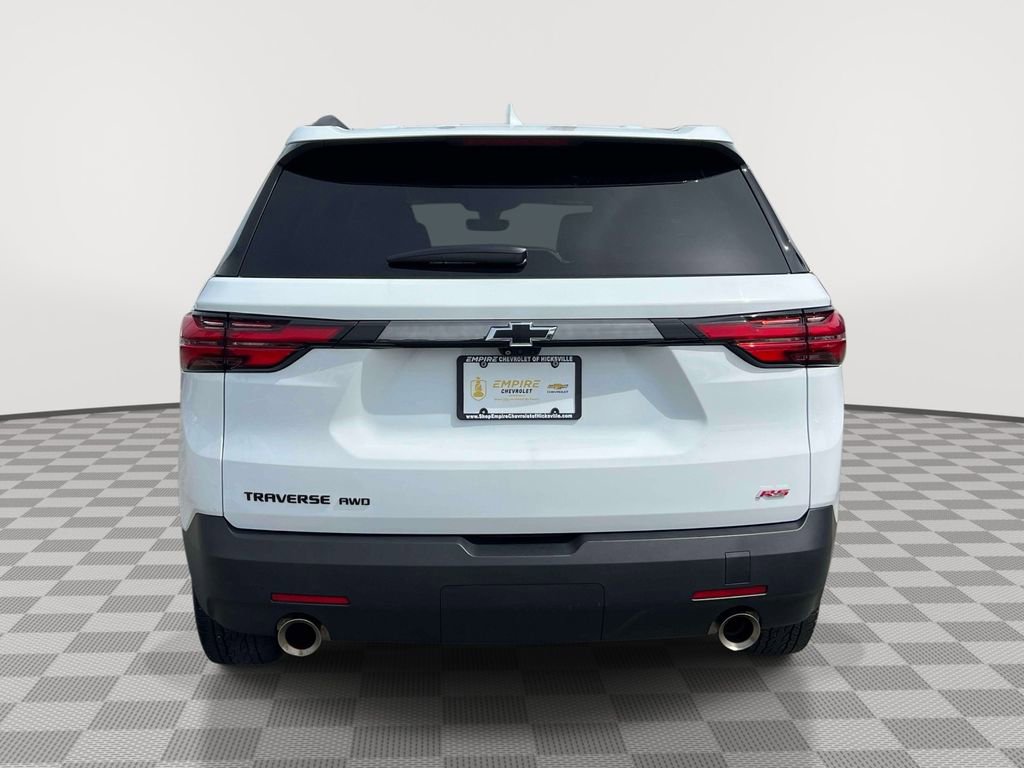 Used 2023 Chevrolet Traverse RS AWD/4WD image 6