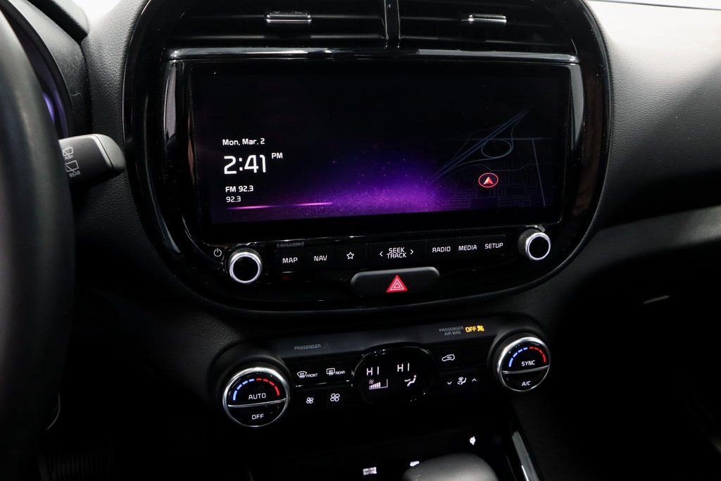 Used 2025 Kia Soul EX image 34