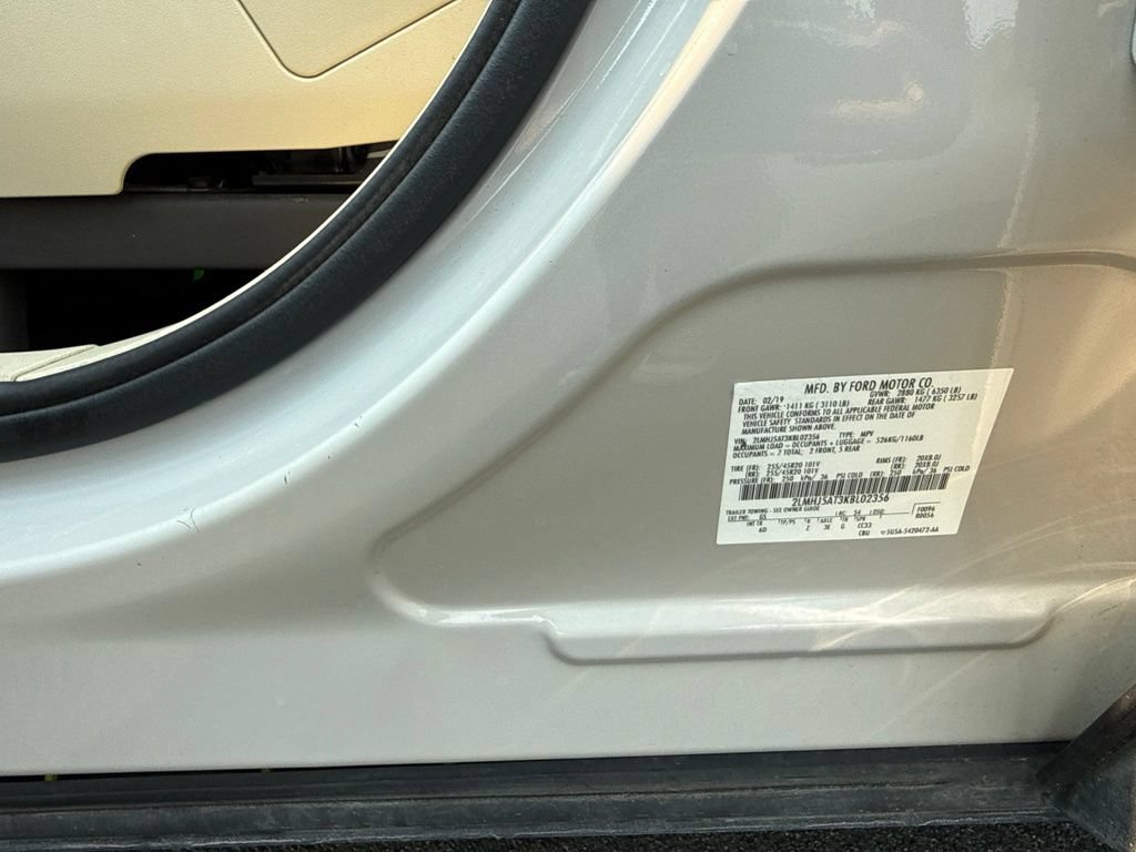 Used 2019 Lincoln MKT AWD image 40