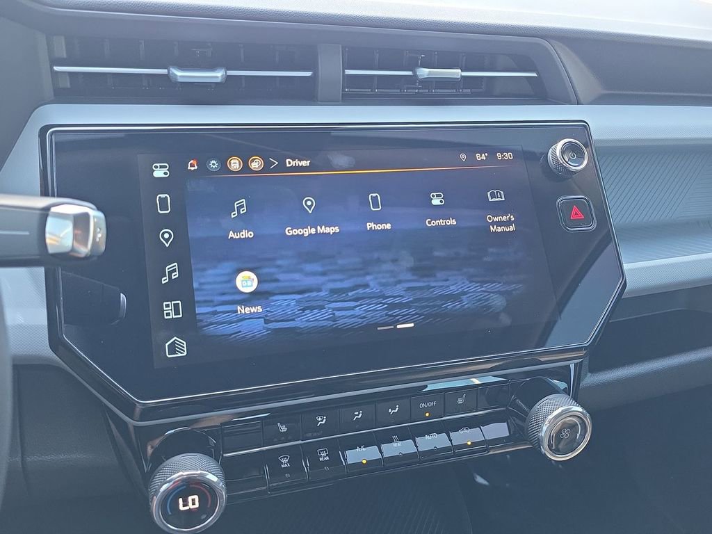 Used 2027 Chevrolet Bolt LT w/ Comfort Package FWD image 14