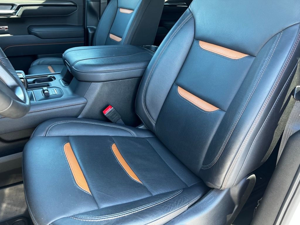 Used 2025 GMC Sierra 1500 AT4 AWD/4WD image 12