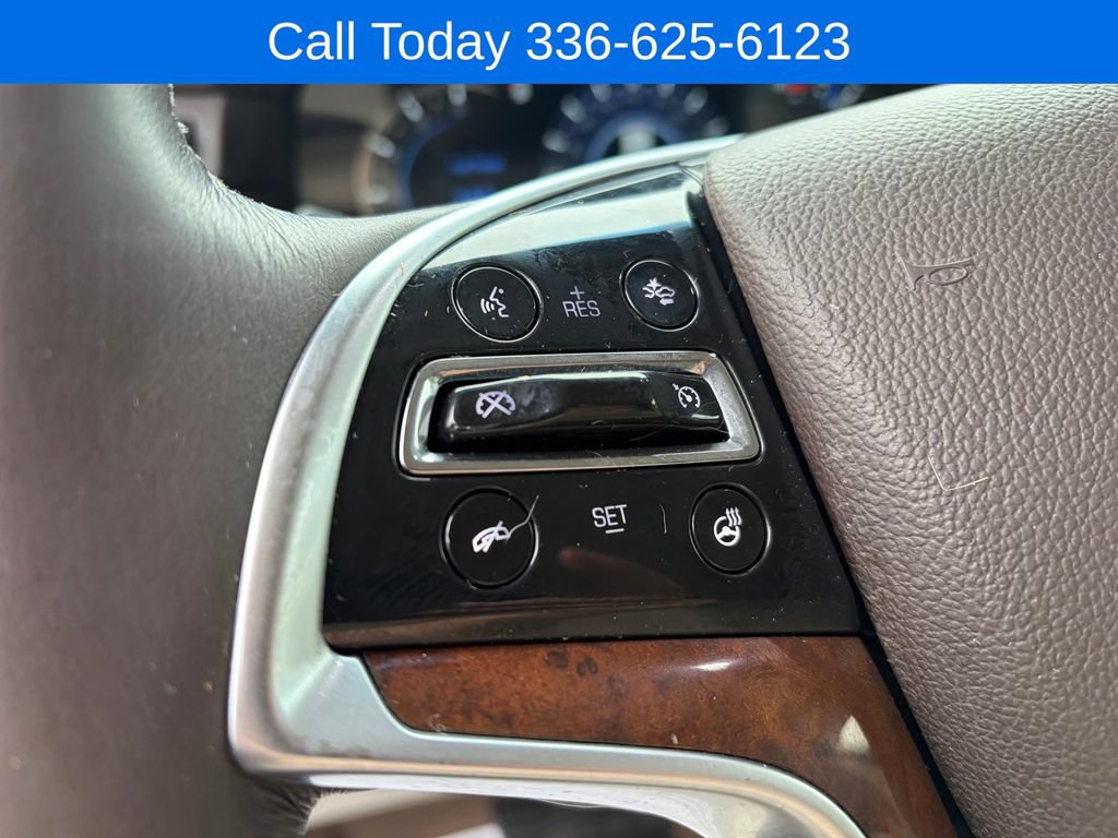 Used 2017 Cadillac Escalade Premium Luxury AWD/4WD image 14