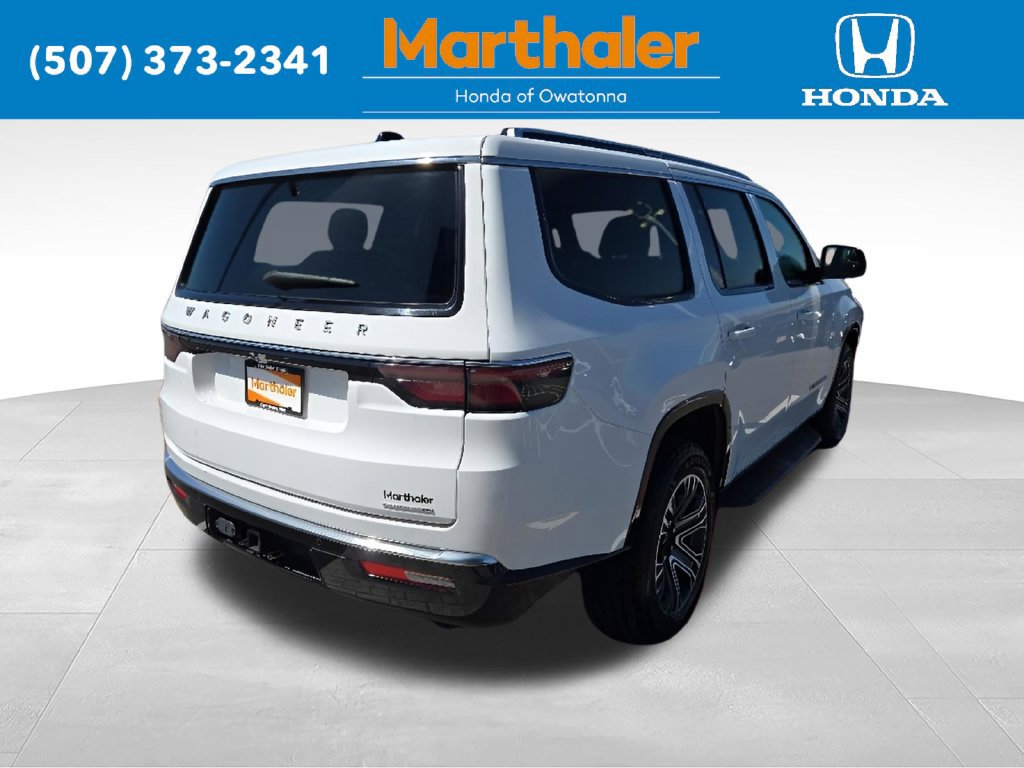 Used 2024 Jeep Wagoneer Series II w/ Flexible Seating Group AWD/4WD image 5