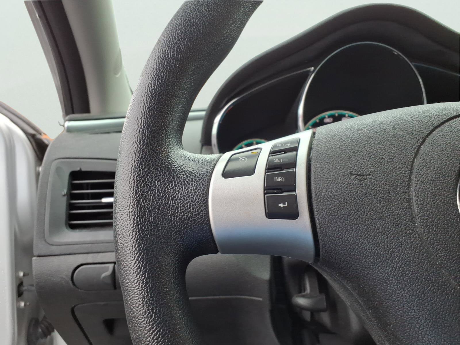 Used 2012 Chevrolet Malibu LT w/ Power Convenience Package image 11