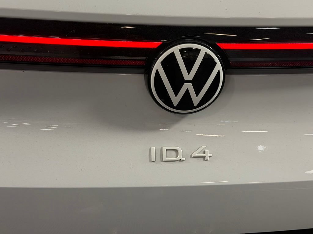Used 2022 Volkswagen ID.4 Pro S RWD image 9
