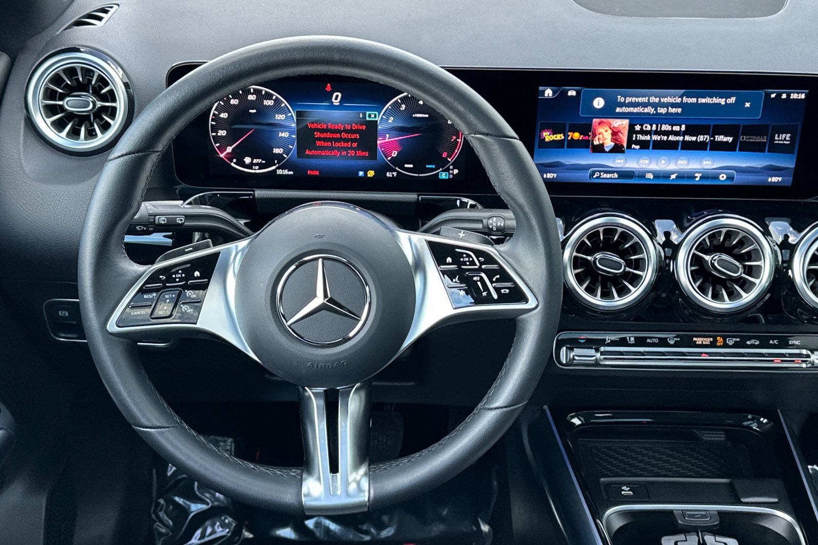 Used 2025 Mercedes-Benz GLA 250 4MATIC image 14