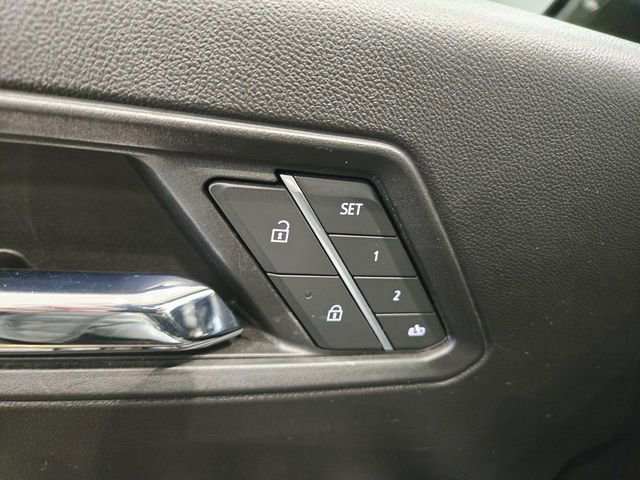 Used 2024 GMC Canyon AT4 w/ AT4 Premium Package image 37