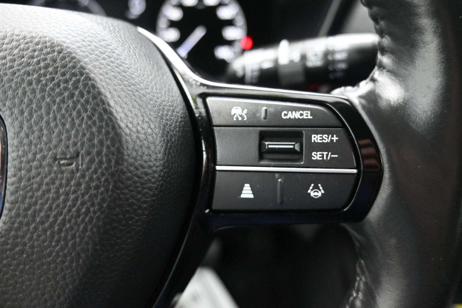 Used 2024 Honda CR-V EX-L image 15