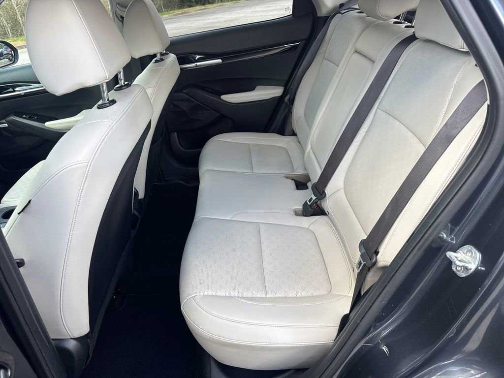 Used 2021 Kia Seltos SX w/ SX Sunroof Package image 20