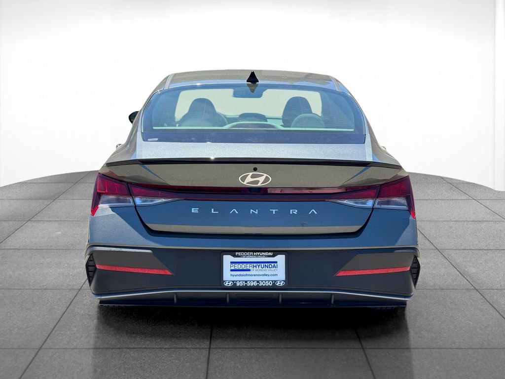 Certified 2026 Hyundai Elantra Sport FWD image 4