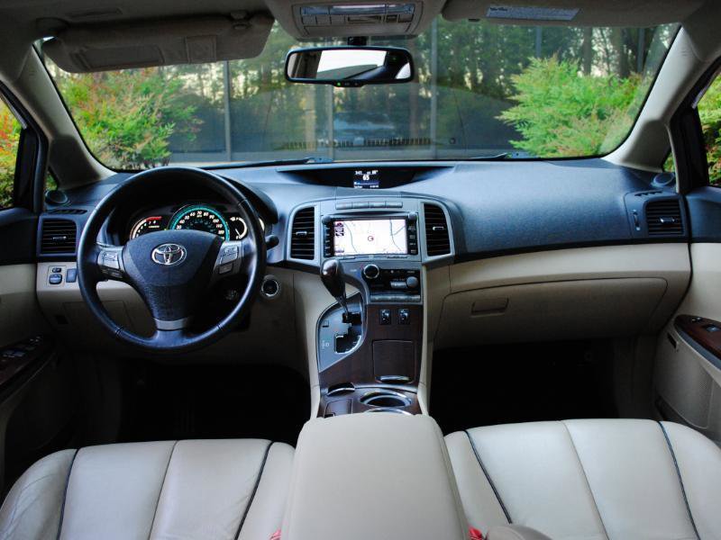 Used 2009 Toyota Venza image 2