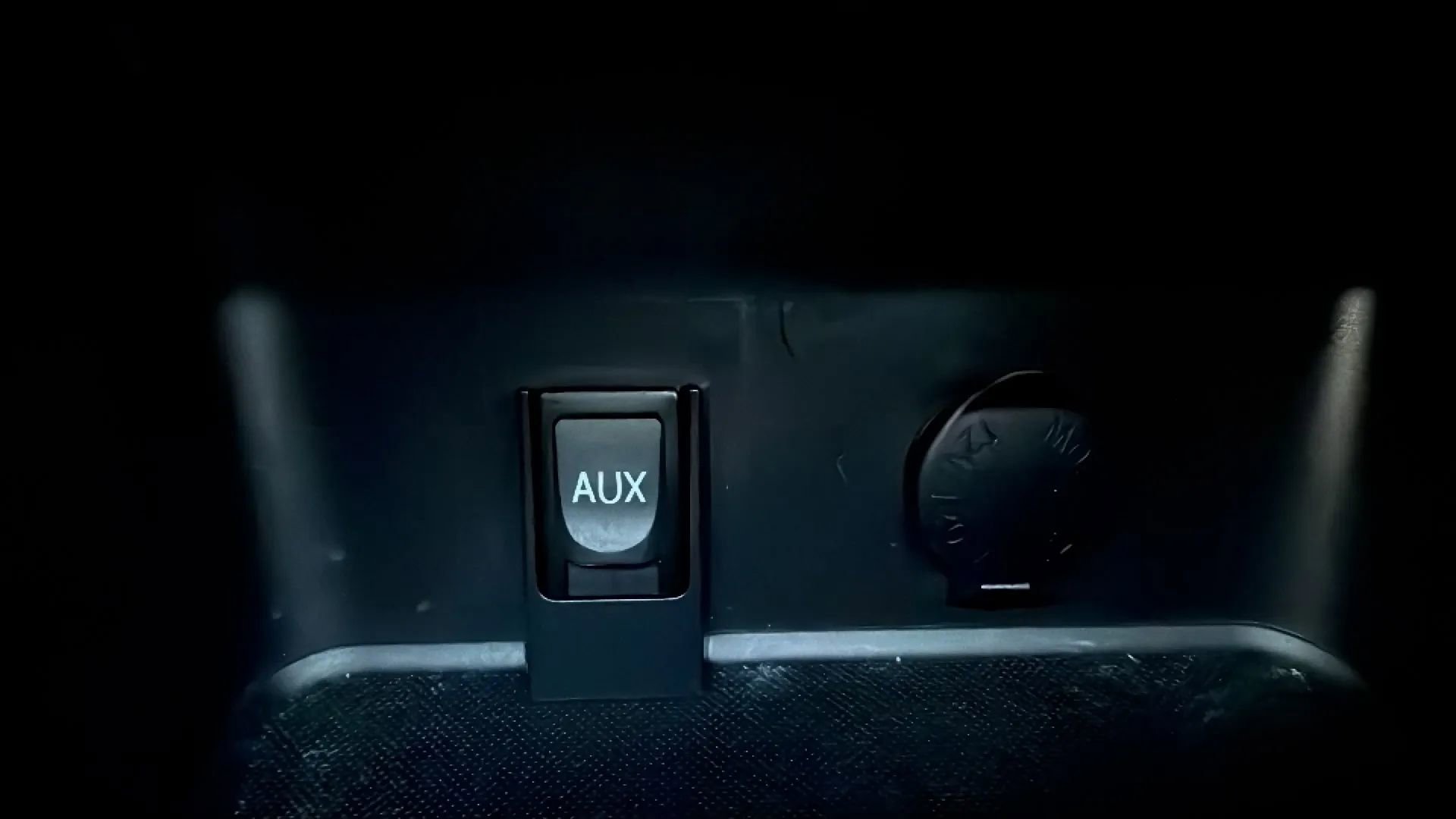 Used 2008 Toyota Solara SLE image 38