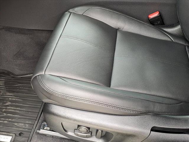 New 2025 Land Rover Range Rover Velar Dynamic SE image 4