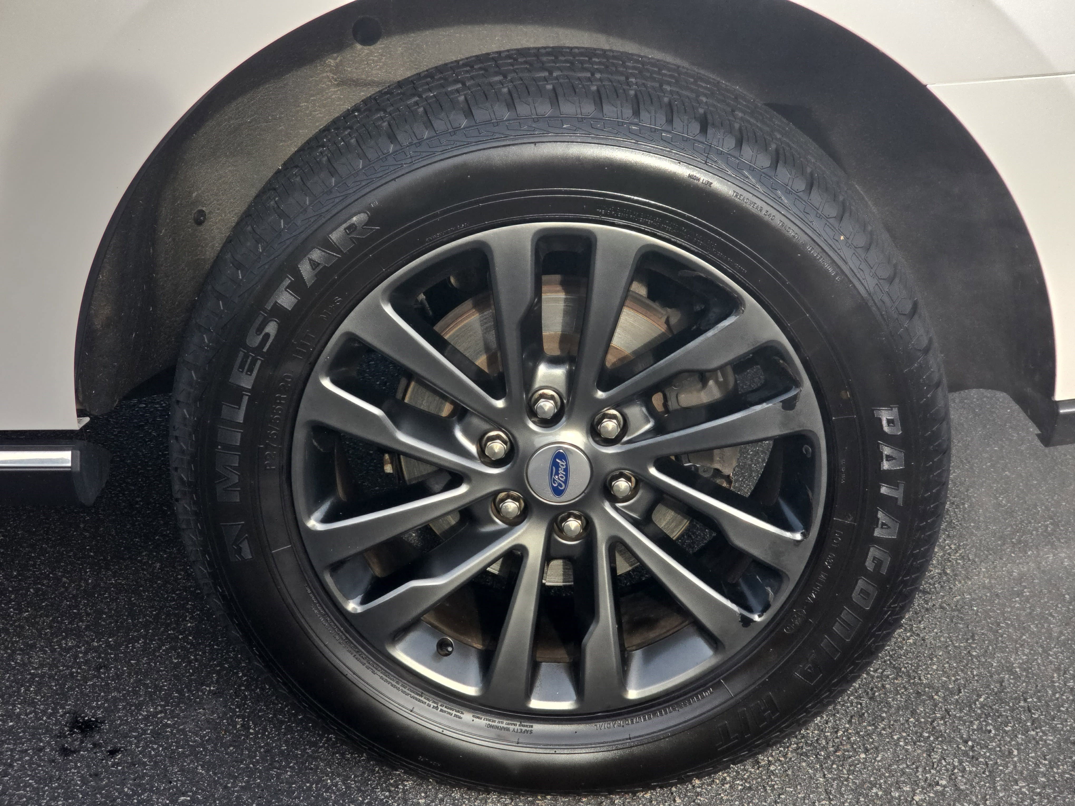 Used 2019 Ford Expedition Limited w/ Equipment Group 301A image 35