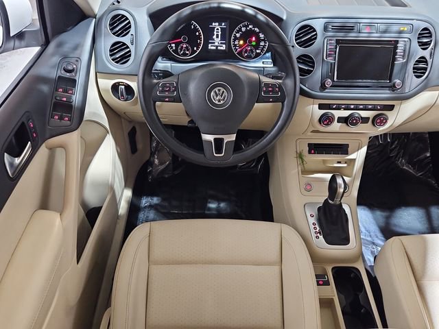 Used 2017 Volkswagen Tiguan S image 15