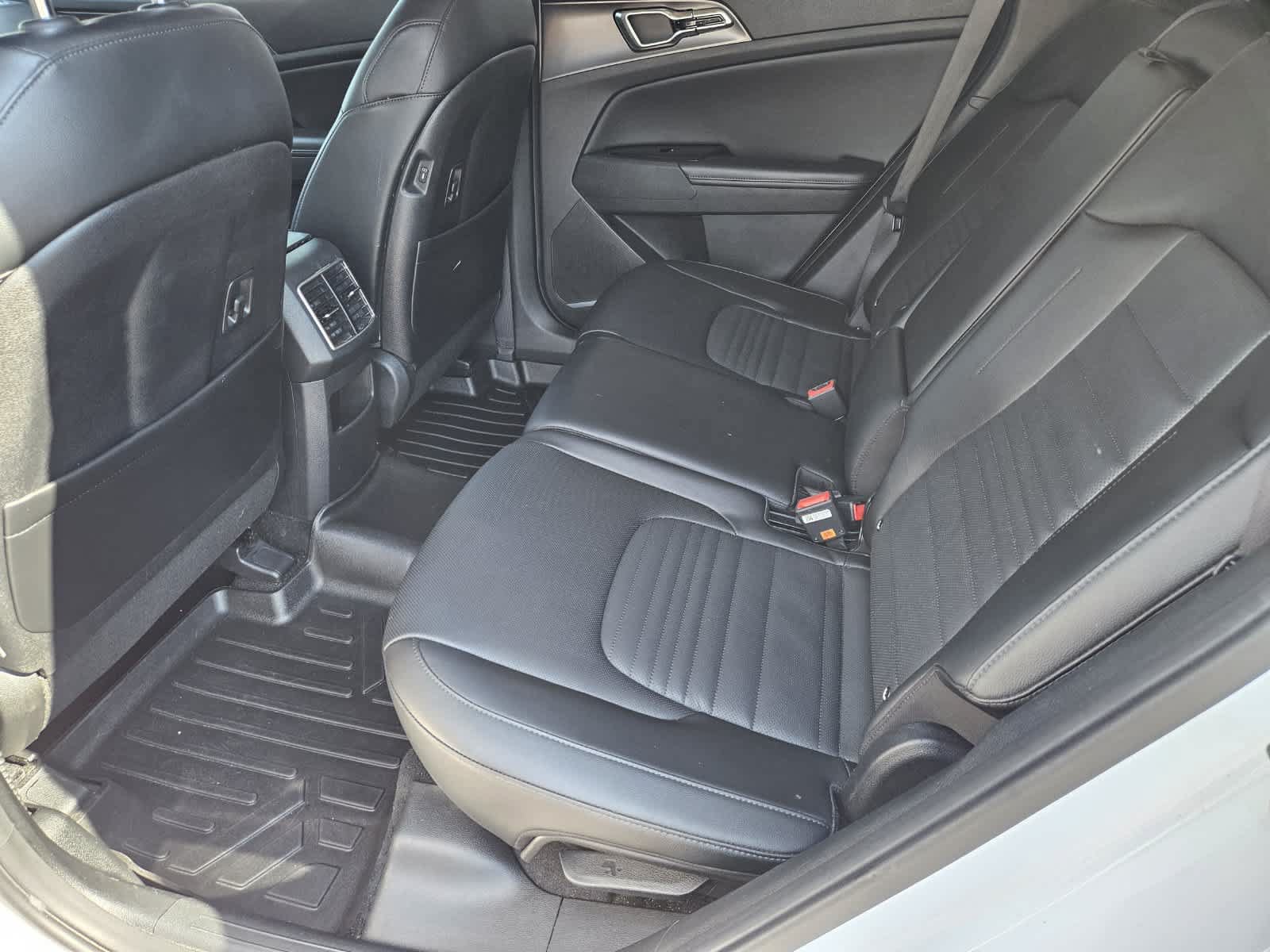 Certified 2023 Kia Sportage SX FWD image 27