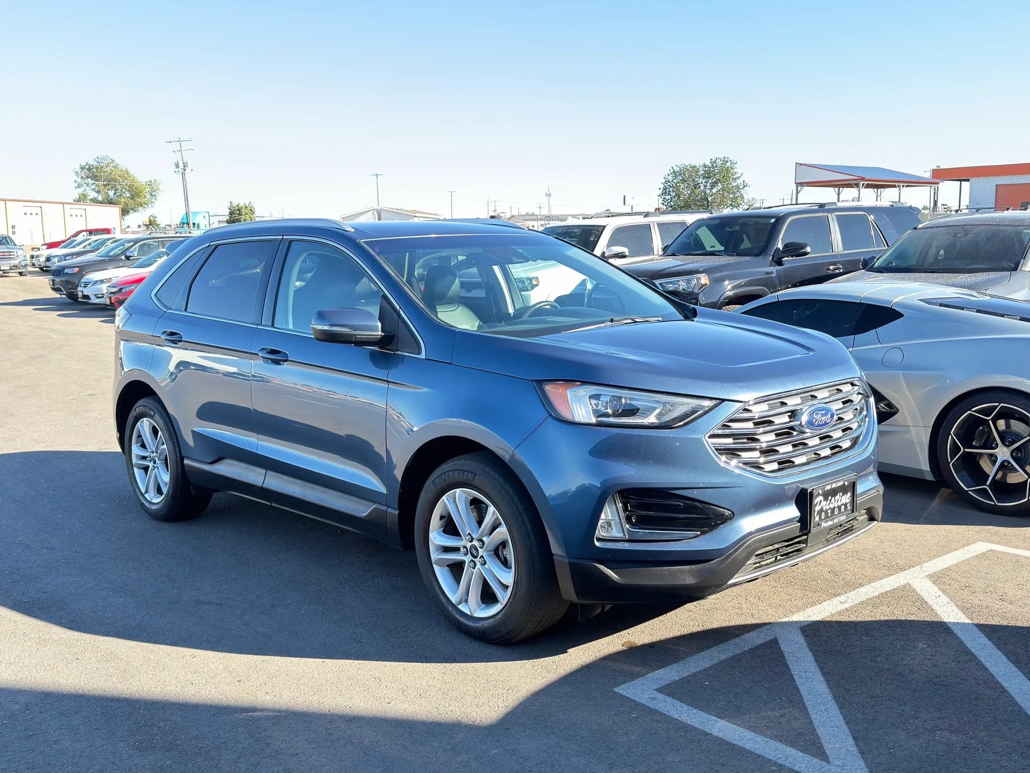 Used 2019 Ford Edge SEL w/ Equipment Group 201A AWD/4WD image 9