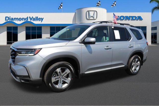 Used 2023 Honda Pilot EX-L image 3