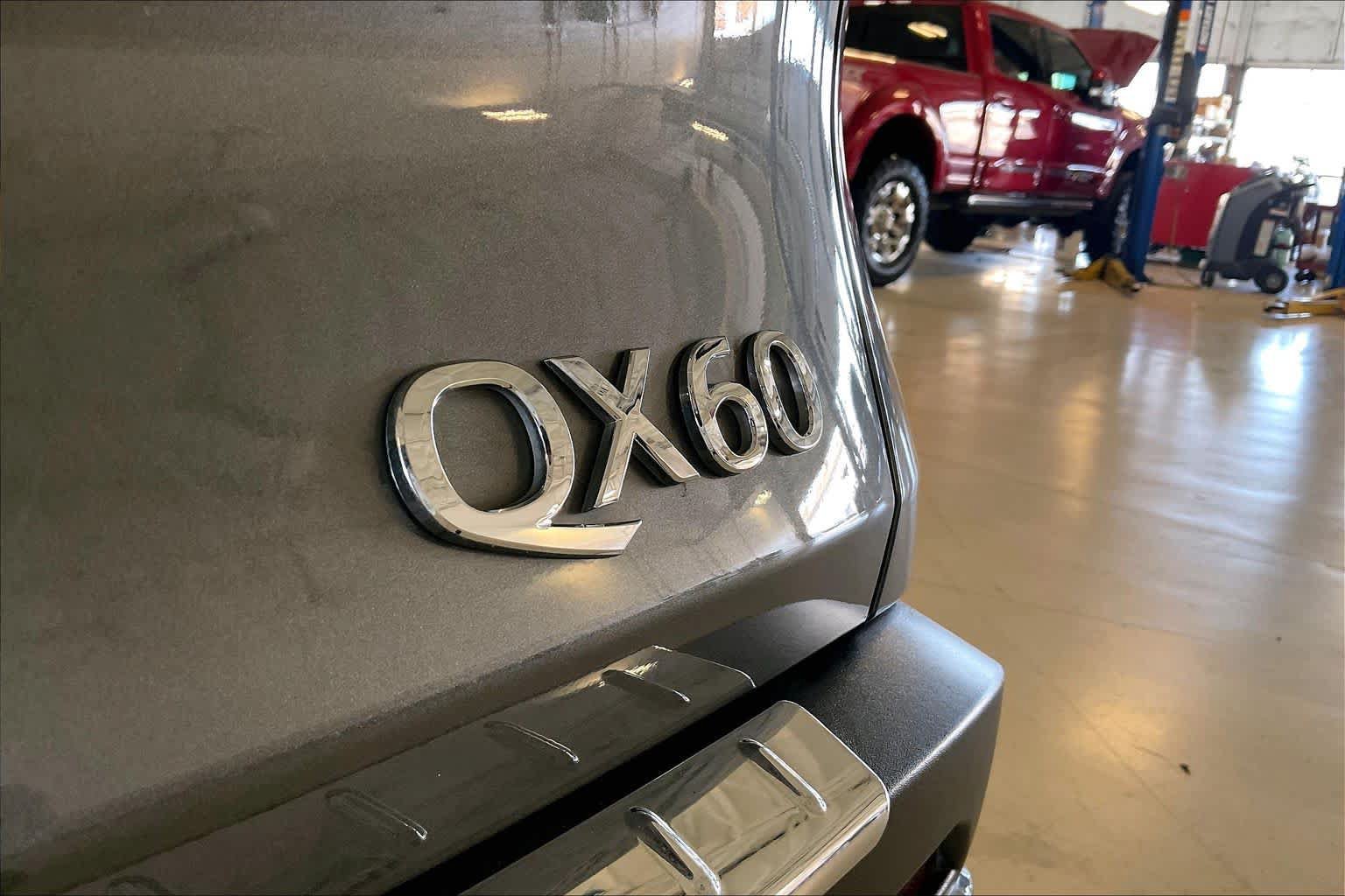 Used 2023 INFINITI QX60 Luxe w/ Vision Package FWD image 9
