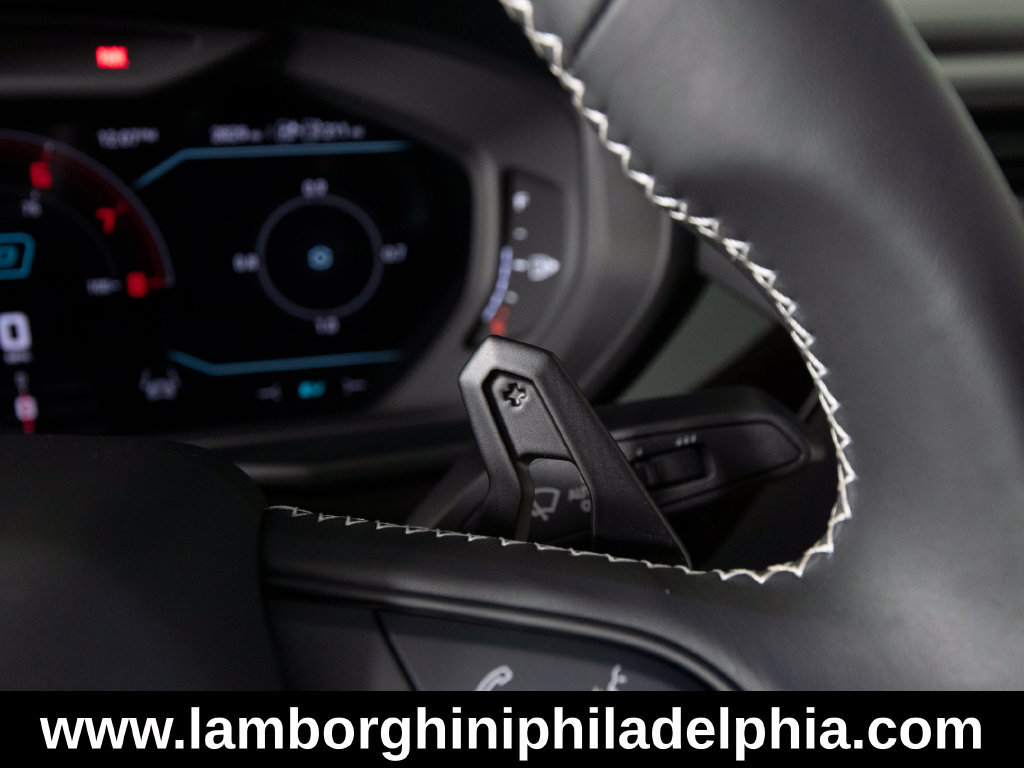 Used 2025 Lamborghini Urus S AWD/4WD image 19