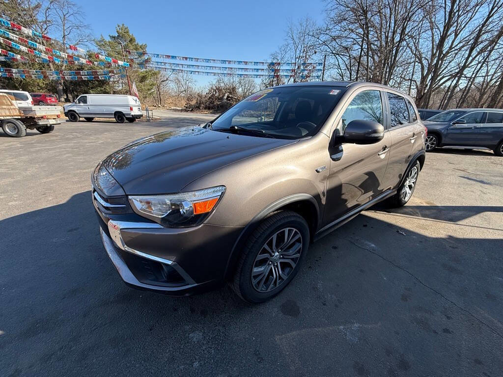 Used 2018 Mitsubishi Outlander Sport ES FWD image 4