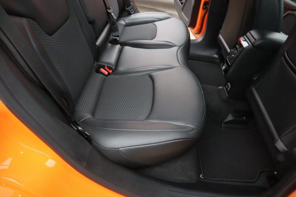 New 2026 Jeep Compass Latitude AWD/4WD image 14