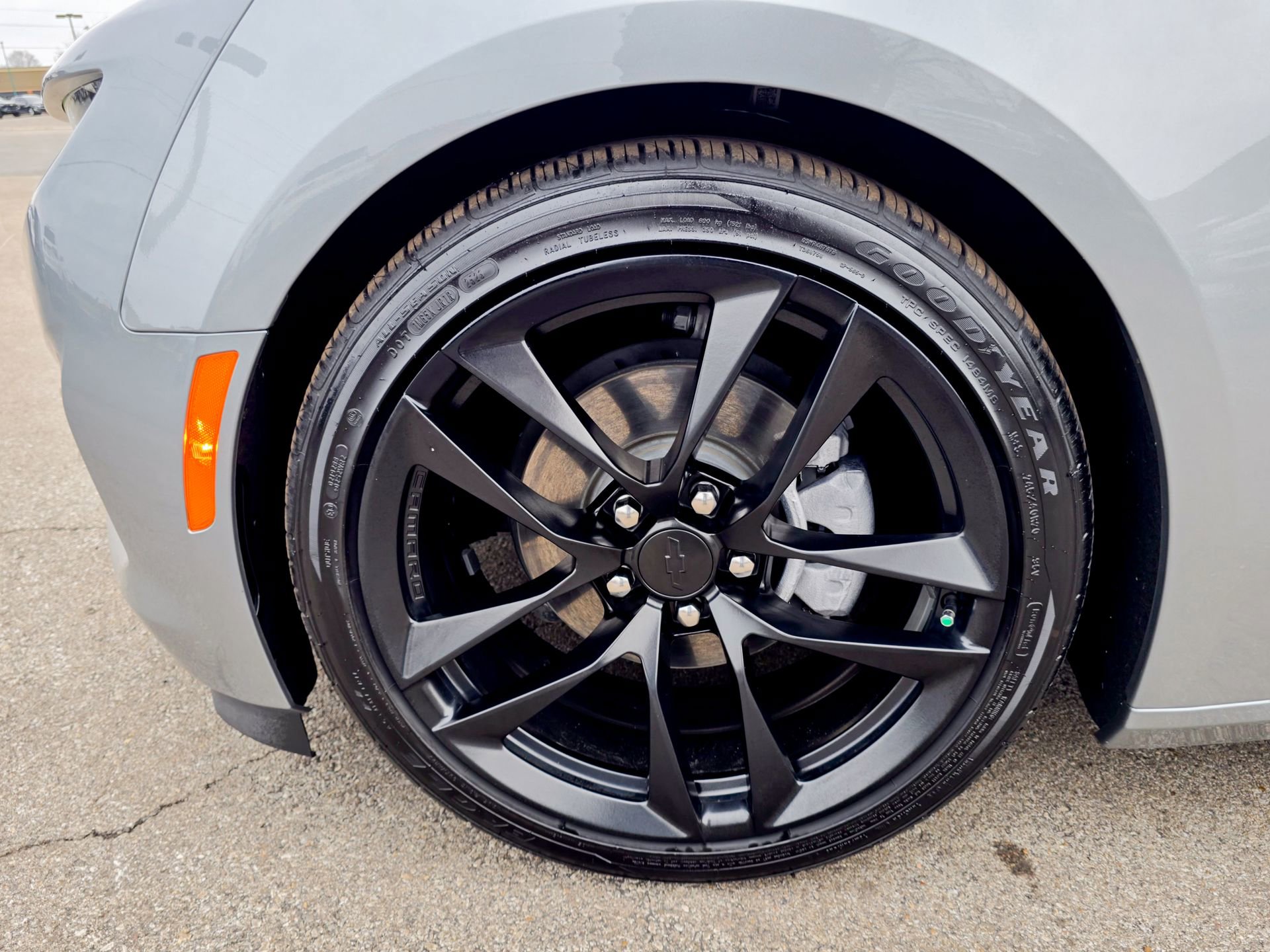 Used 2023 Chevrolet Camaro LT w/ RS Package image 17