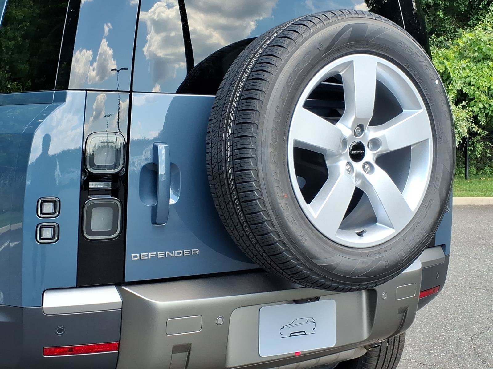 New 2026 Land Rover Defender 110 S AWD/4WD image 18