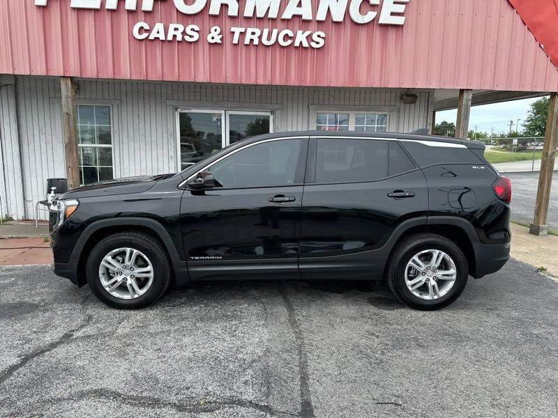 Used 2022 GMC Terrain SLE AWD/4WD image 10