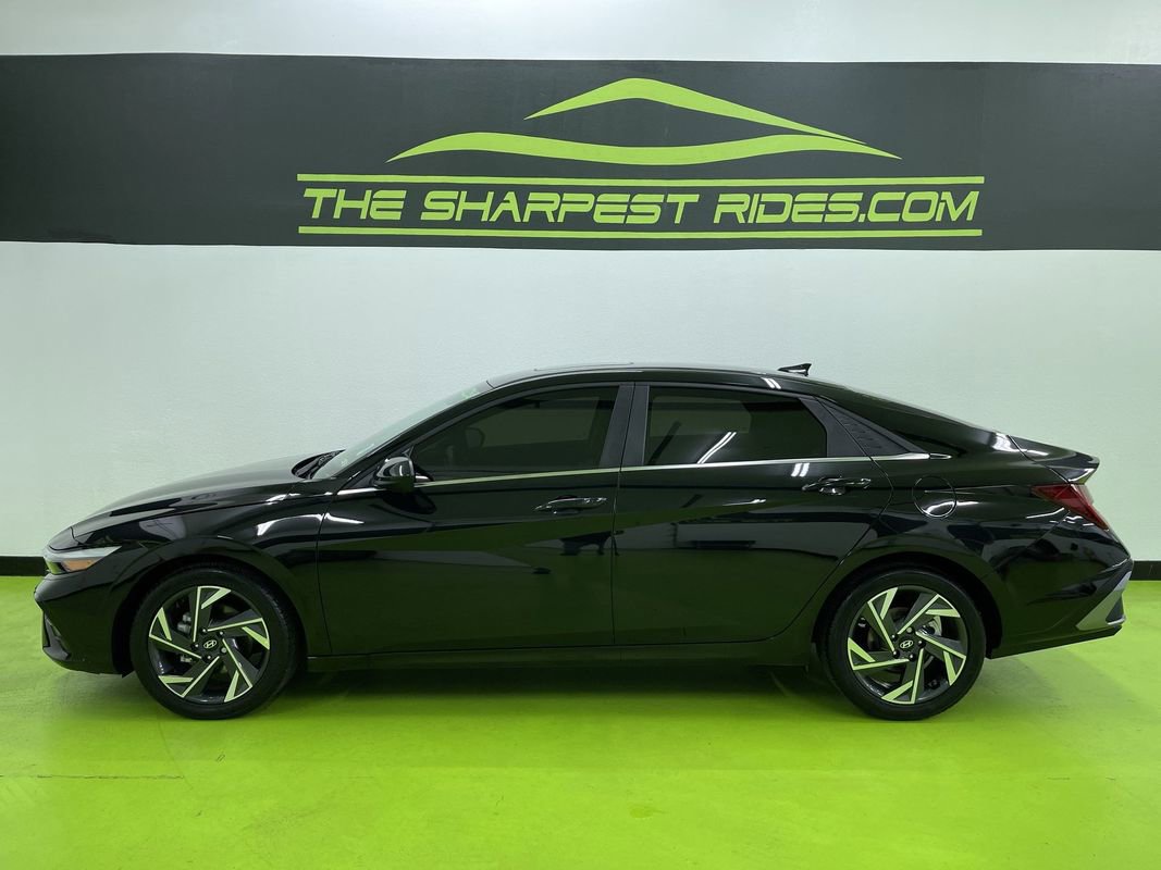 Used 2024 Hyundai Elantra SEL w/ Convenience Package image 6