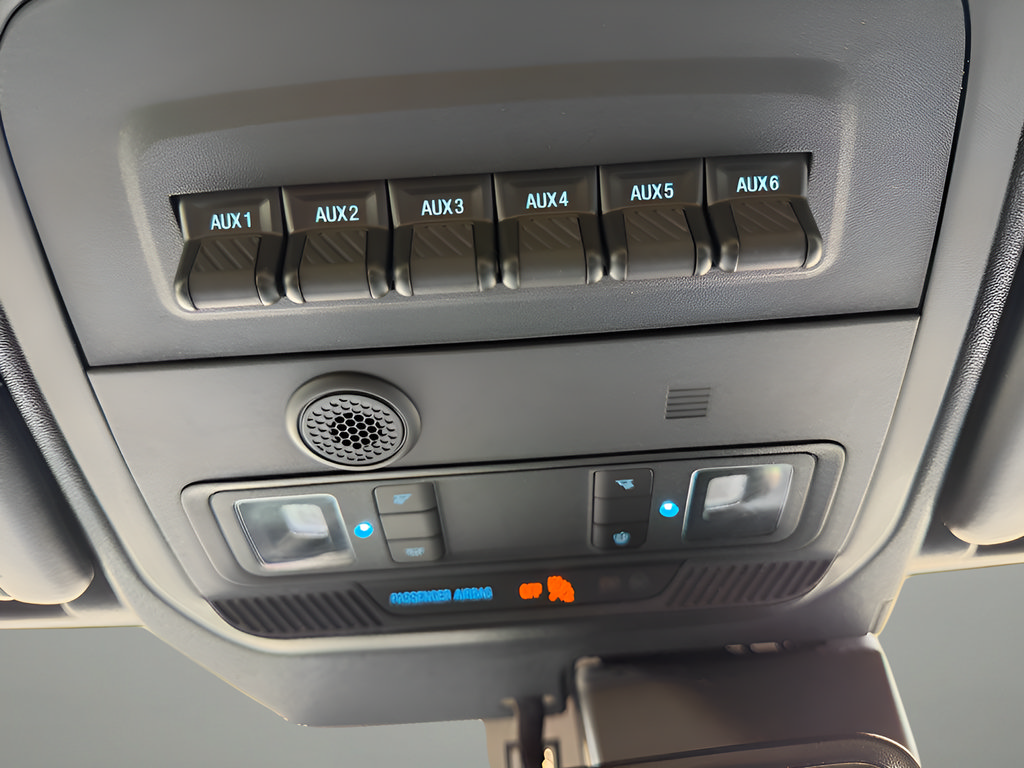 Used 2023 Ford Bronco Everglades AWD/4WD image 23