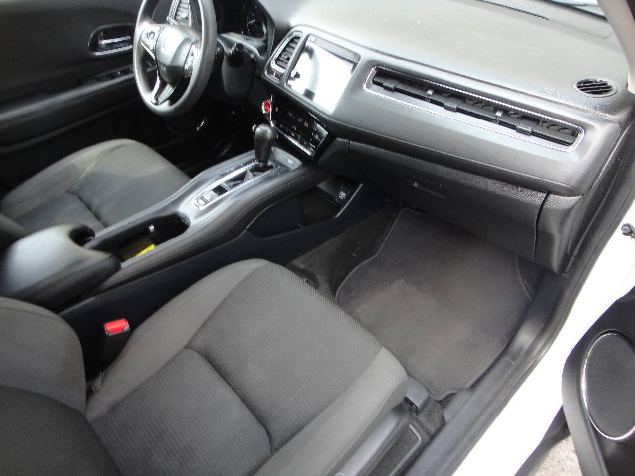 Used 2019 Honda HR-V EX image 14